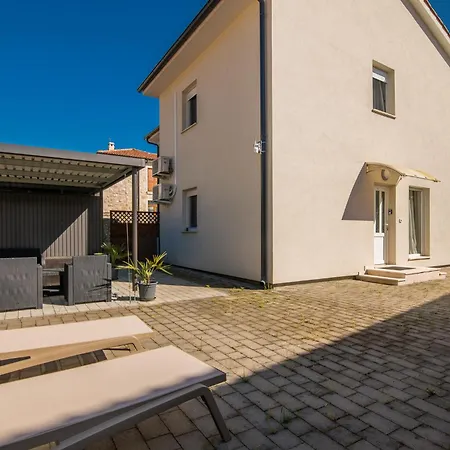 House Nemo * Malinska