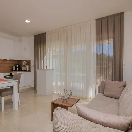 House Nemo Holiday home Malinska